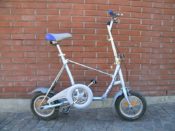 white collapsible bike